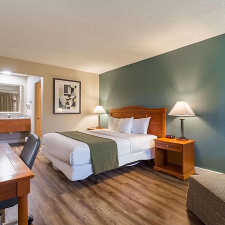 Rodeway Inn Portland Airport Экстерьер фото