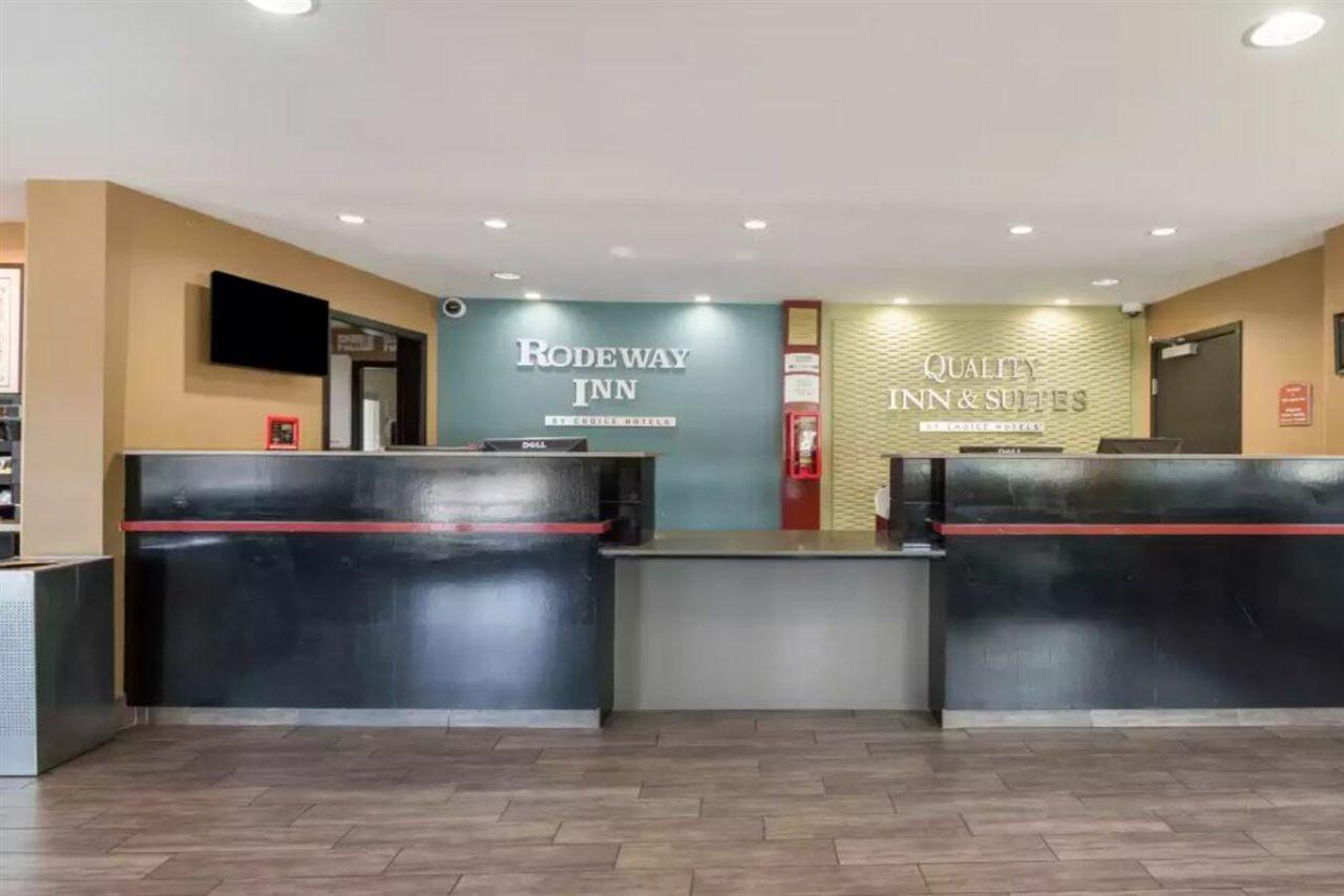 Rodeway Inn Portland Airport Экстерьер фото