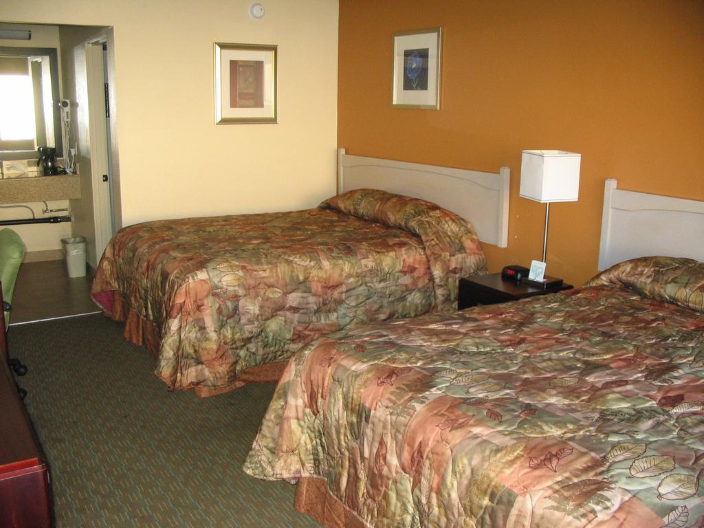 Rodeway Inn Portland Airport Экстерьер фото